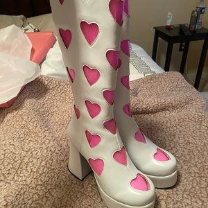 Retro heart platform GOGO boots